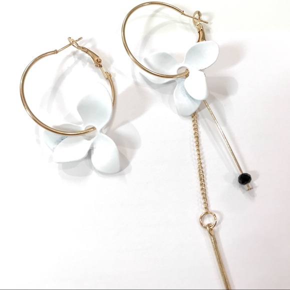 MODERN💙💎FLORAL💛ASSYMETRICAL💛BAR💛HOOPS💎💙DROP - Picture 5 of 8